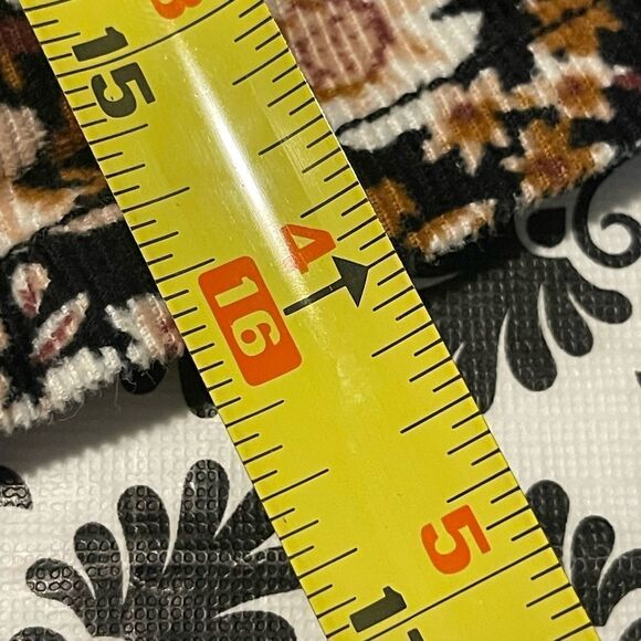 Arizona - Juniors brown floral corduroy mini skirt - Picture 5 of 8